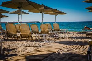 Theo Beach Hotel Apartments