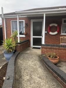 Triple Room - Disability Access En-suite  room in Clarendon Lodge