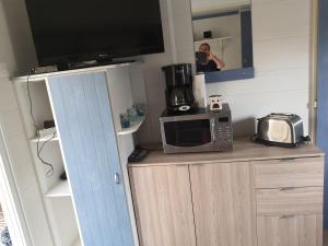 Campings MOBIL HOME LA LANDE : photos des chambres