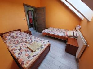 Dom nad Jeziorem Rożnowskim