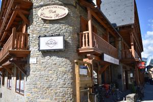 Apartamentos Deth Camin Reiau