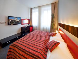 Double or Twin Room with View room in Prague Inn