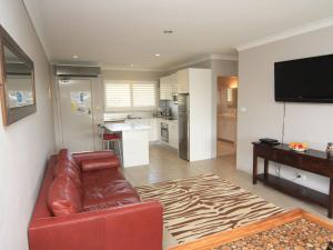 Oaks Pacific Blue 339 Huge Resort Lagoon Pool