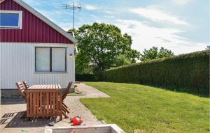 2 Bedroom Nice Home In Ystad