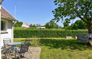 2 Bedroom Nice Home In Ystad