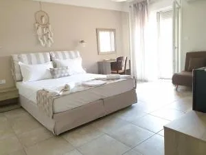 Petrino Studios - Monastirákion