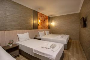 La Vie Suite Hotel