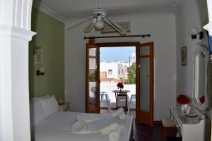 Minoa Hotel Paros Greece