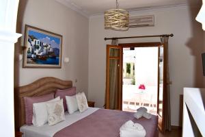 Minoa Hotel Paros Greece