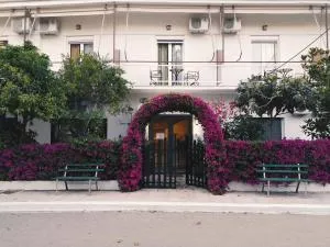 Ξενοδοχείο Ρίτσα (Hotel Ritsa)