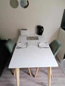 Petit studio hypercentre dOrléans avec jardin