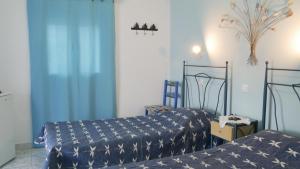 Pepi's Rooms Milos Greece