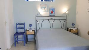 Pepi's Rooms Milos Greece