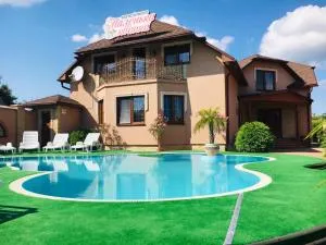 Пансіонат Маленька Квітка Kis Virág Panzió - 科松