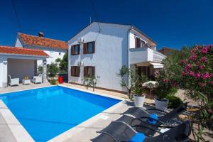ADRIA-Holiday House with a private pool in Krk