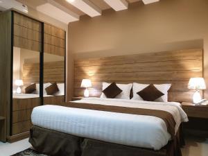 Junior Suite room in Medina Diamond Suites