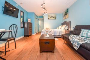 Daytona Condo with Beautiful Ocean and City View