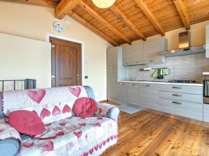 Gravedona Lake Escape