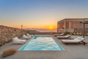 Nikoi Villas Myconos Greece