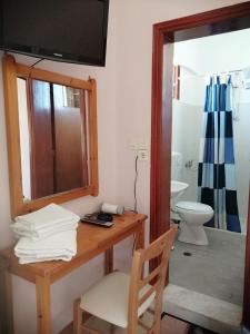 Jason Rooms & Studios