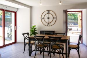 Villages vacances Camping RCN Val de Cantobre : photos des chambres