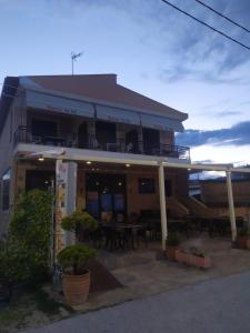 Bella Vista Apartments