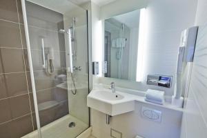 Hotels Kyriad Hotel Nevers Centre : photos des chambres