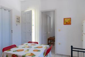 One-Bedroom Apartment (4 Adults)