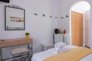 Morpheas Pension Rooms & Apartments Sifnos Greece