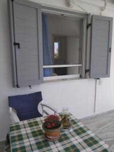 Kikis apartments are private apartments in a cosmopolitan island in the aegean Paros Greece