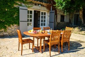 Appartements Ermitage Crestet (Ventoux - Provence) : photos des chambres