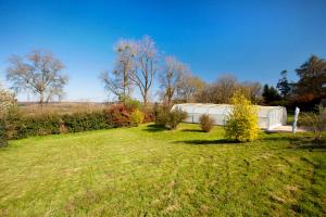 Maisons de vacances Stone cottage with modern cosy interior near to Josselin Perfect retreat for Writers or Star Gazers : photos des chambres