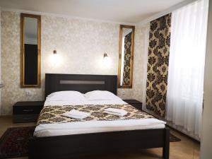 Two-Bedroom Bungalow room in Panzió STATUS