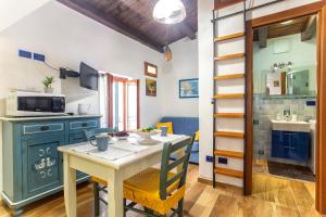 Mini Loft scorcio di mare