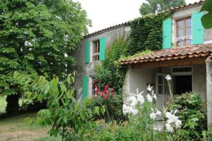 Maisons de vacances Gite La Garauderie : photos des chambres