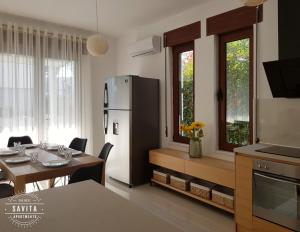 Gjiri i Lalzit - Vila Savita - Perla Resort