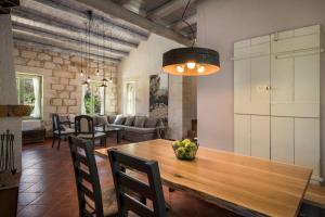 BOUTIQUE VILLA PETRA AMANDA Heated pool optional