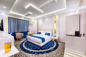 الحياة إن للأجنحة الفندقيه