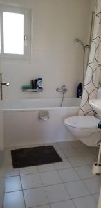 HSH Weber - 2 Bedroom Suite Apartment with Office, Salon and Kitchen in Bern by HSH Hotel Serviced Home