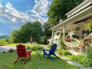 Artful Lodging & Retreats