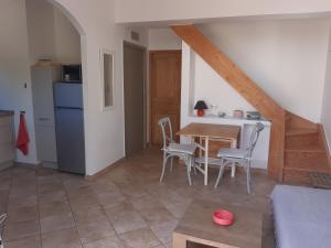 Maisons de vacances Maison 2 chambres et piscine chauffee entre L'Ile Rousse et Monticello : photos des chambres