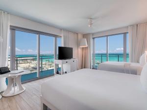 1 Baha Mar Boulevard, Nassau, Bahamas.