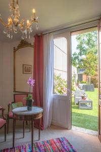Hotels Hotel Spa - Au Charme Rabelaisien : photos des chambres