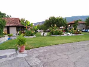 Villa Dimitris-Family Pansion Pieria Greece
