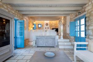 Sand Key Villa 1 Paros Greece