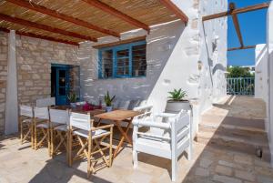 Sand Key Villa 1 Paros Greece