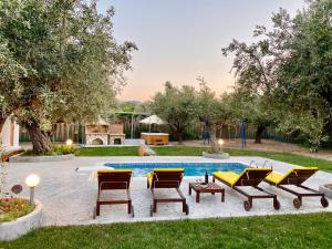 Olive Sense Villa with jacuzzi and sauna
