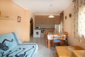 PORT I Sistach Rentals