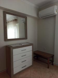 Dimitris House Petriti