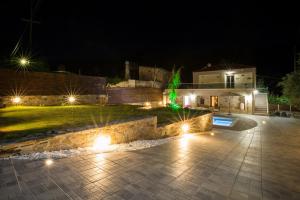 Tzouganos Villa